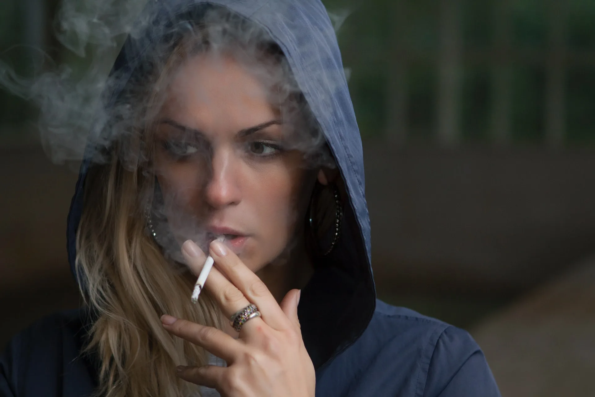 Sanovnik cigarete – Šta znači sanjati cigare?